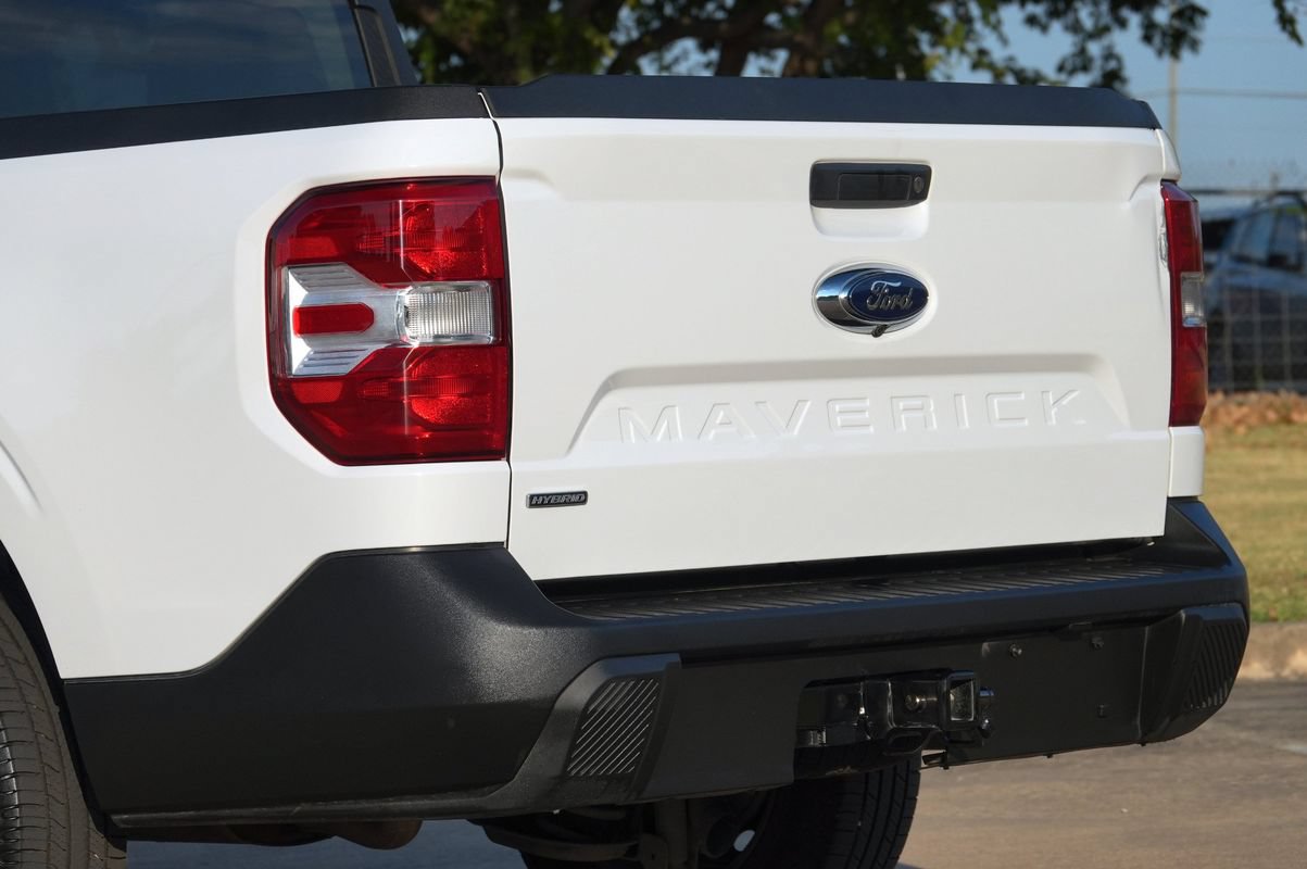 Used 2023 Ford Maverick XL FWD image 32