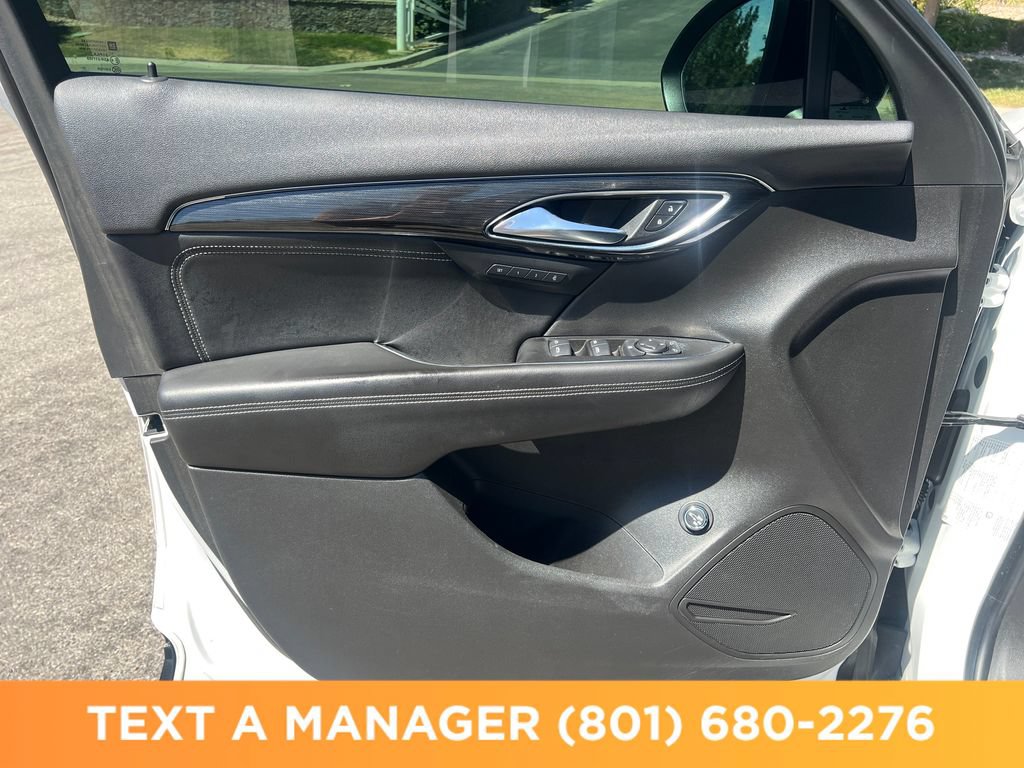 Used 2021 Buick Envision Essence w/ Sport Touring Package AWD/4WD image 10