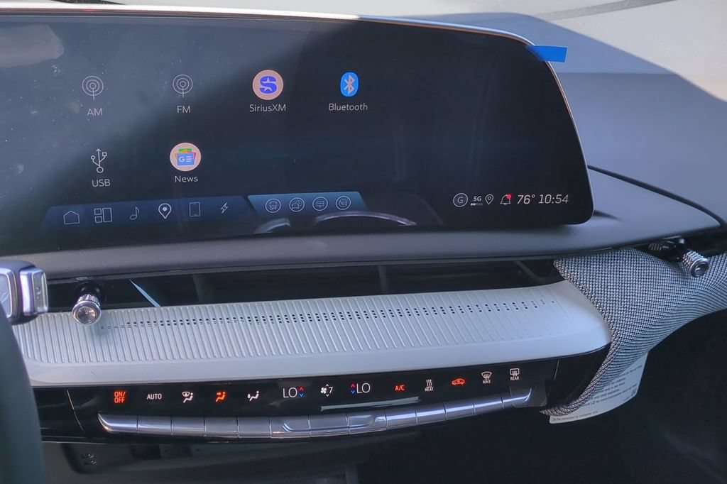 New 2026 Cadillac Optiq Luxury 1 AWD/4WD image 17