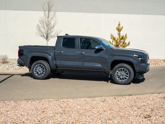 Used 2025 Toyota Tacoma Limited image 3