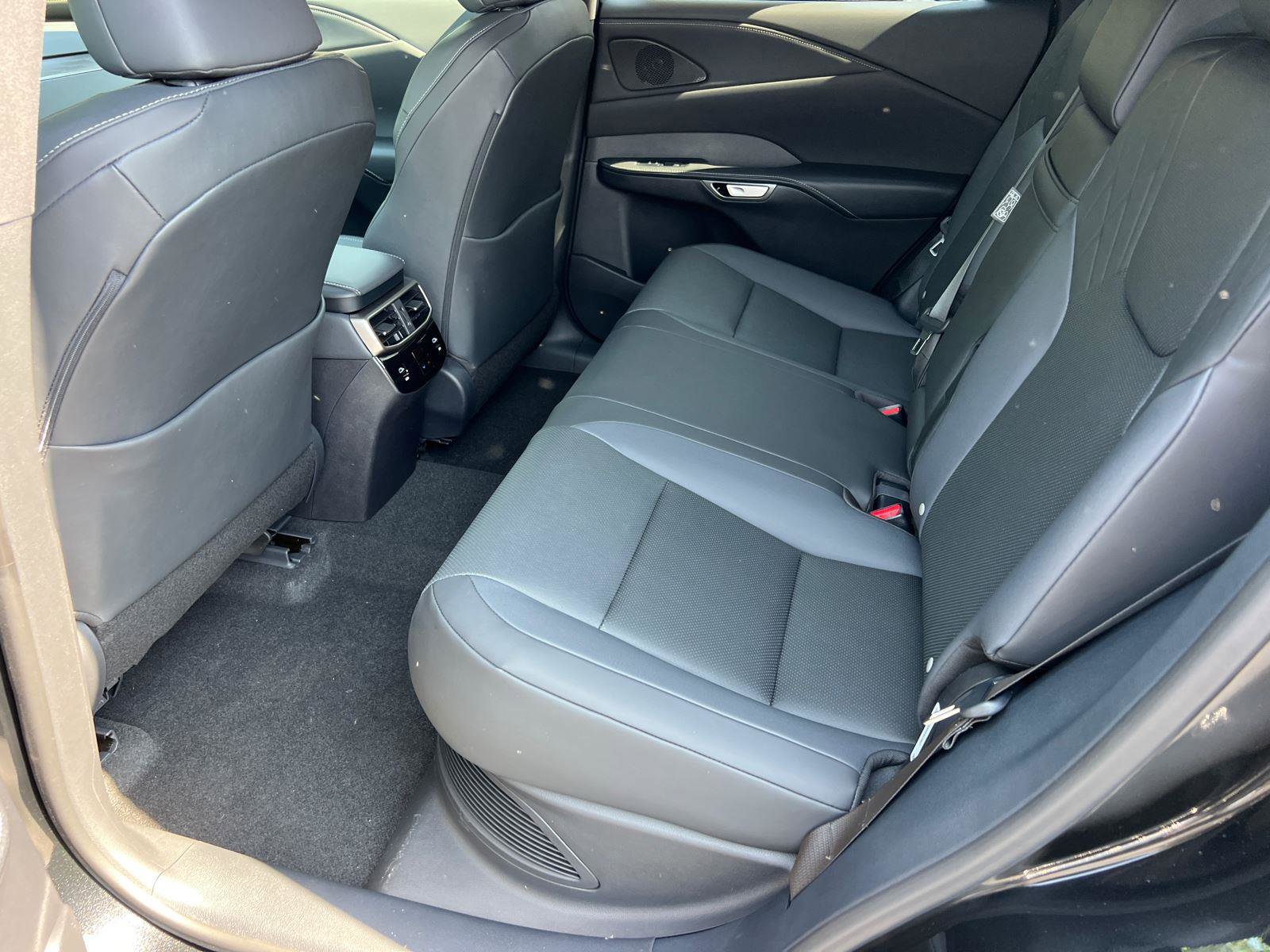New 2026 Lexus RX 350h AWD/4WD image 15
