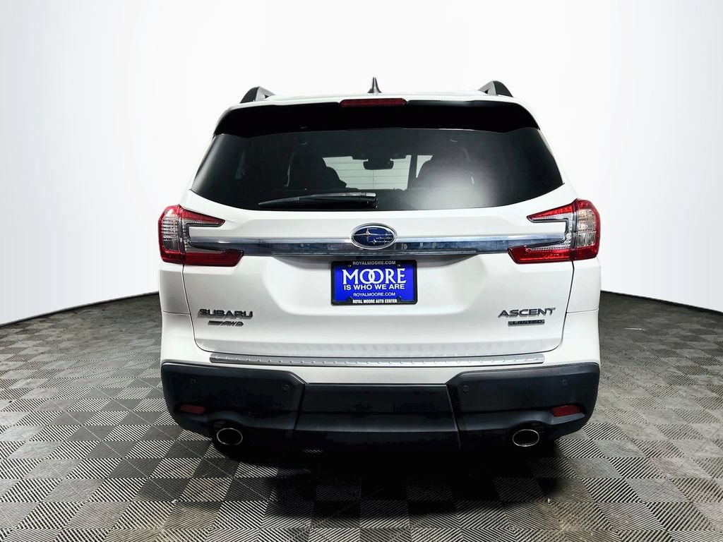 Used 2023 Subaru Ascent Limited w/ Technology Package AWD/4WD image 6