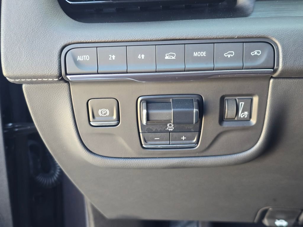 Used 2024 Cadillac Escalade Sport w/ LPO, ONYX Package AWD/4WD image 26