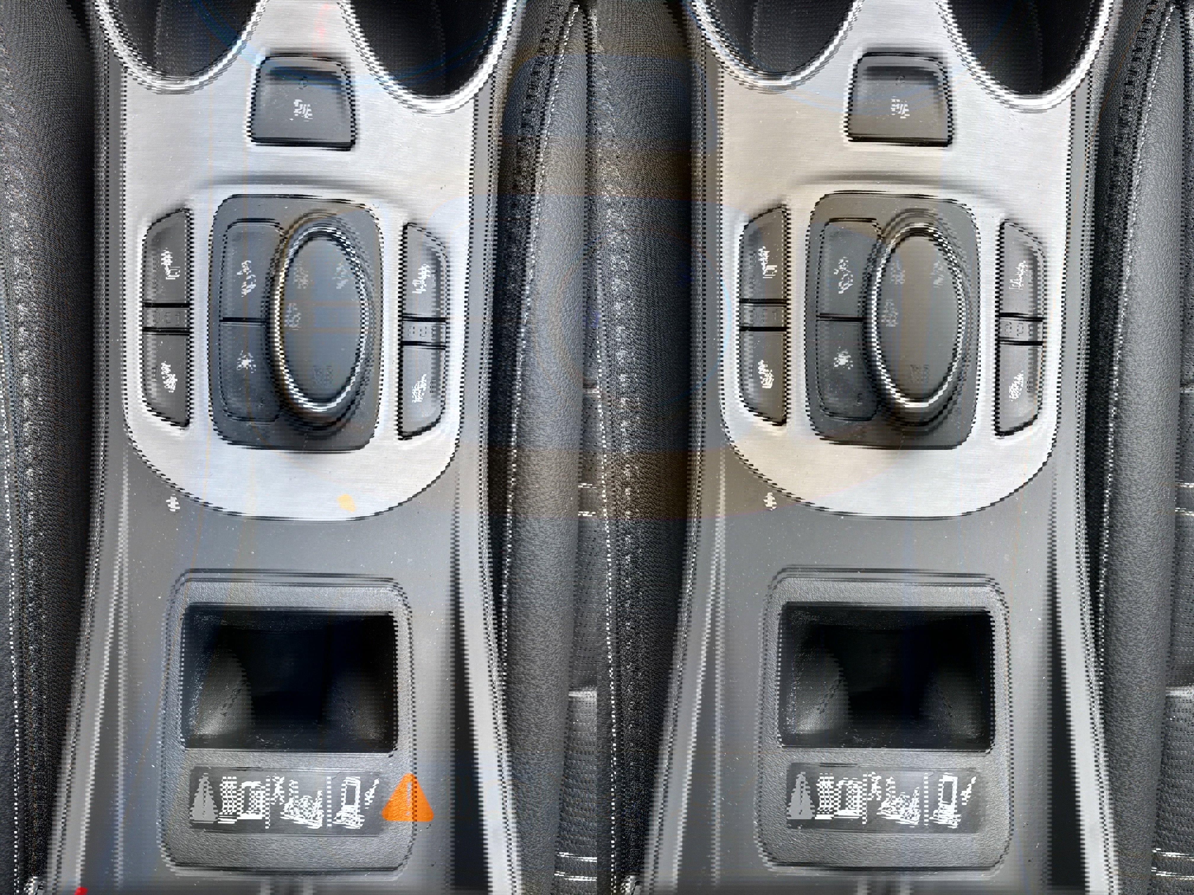 Used 2022 GMC Terrain Denali image 24