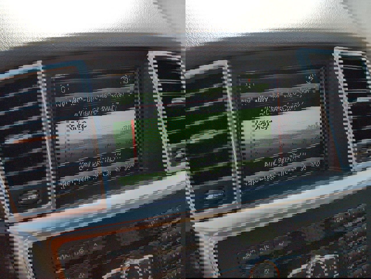 Used 2015 Mercedes-Benz ML 350 4MATIC image 20