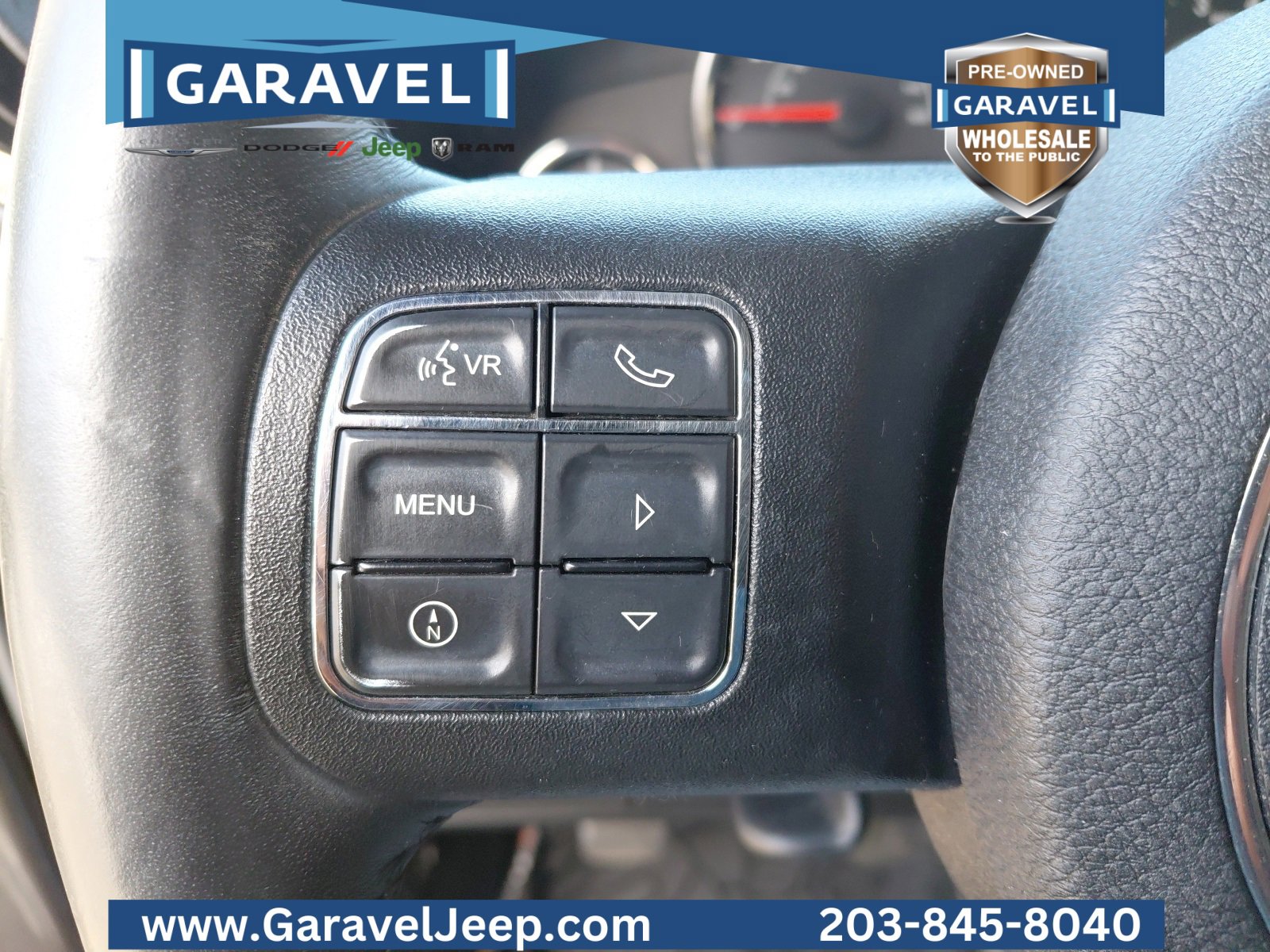 Used 2017 Jeep Wrangler Unlimited Rubicon w/ Cold Weather Group image 6