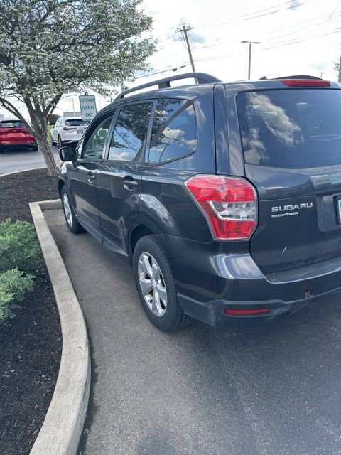 Used 2014 Subaru Forester 2.5i Premium AWD/4WD image 7