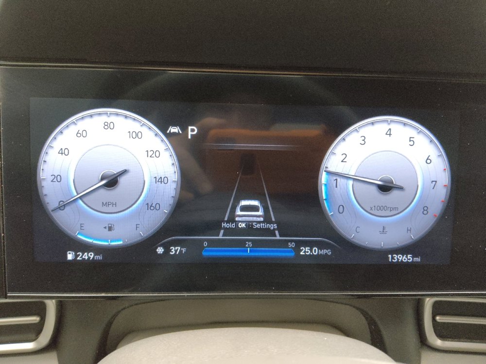 Used 2023 Hyundai Elantra SEL w/ Convenience Package image 23