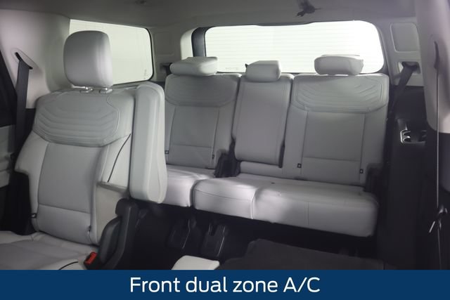 New 2027 Ford Expedition Platinum w/ Platinum Ultimate Package AWD/4WD image 29