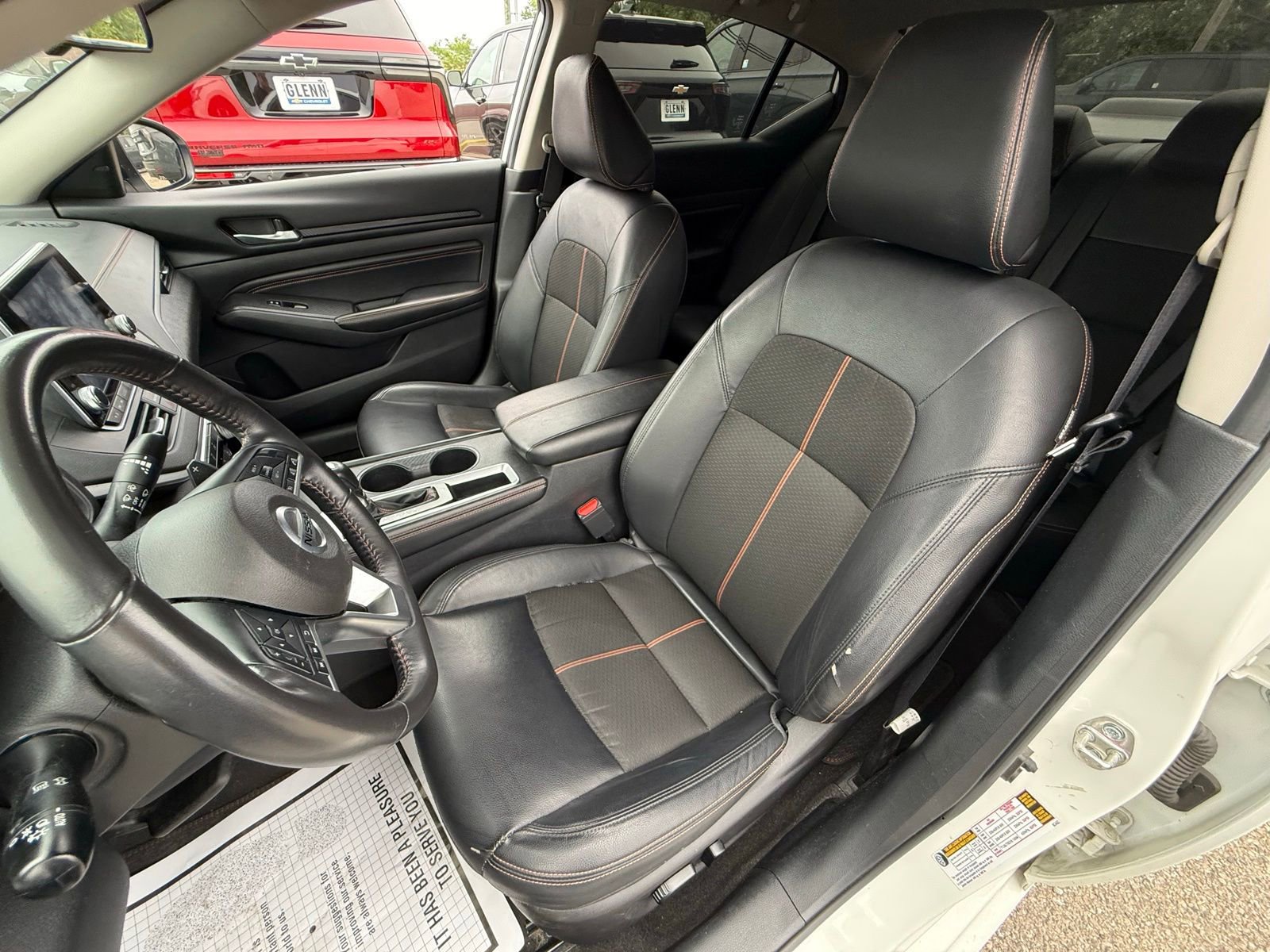 Used 2022 Nissan Altima 2.5 SR FWD image 13
