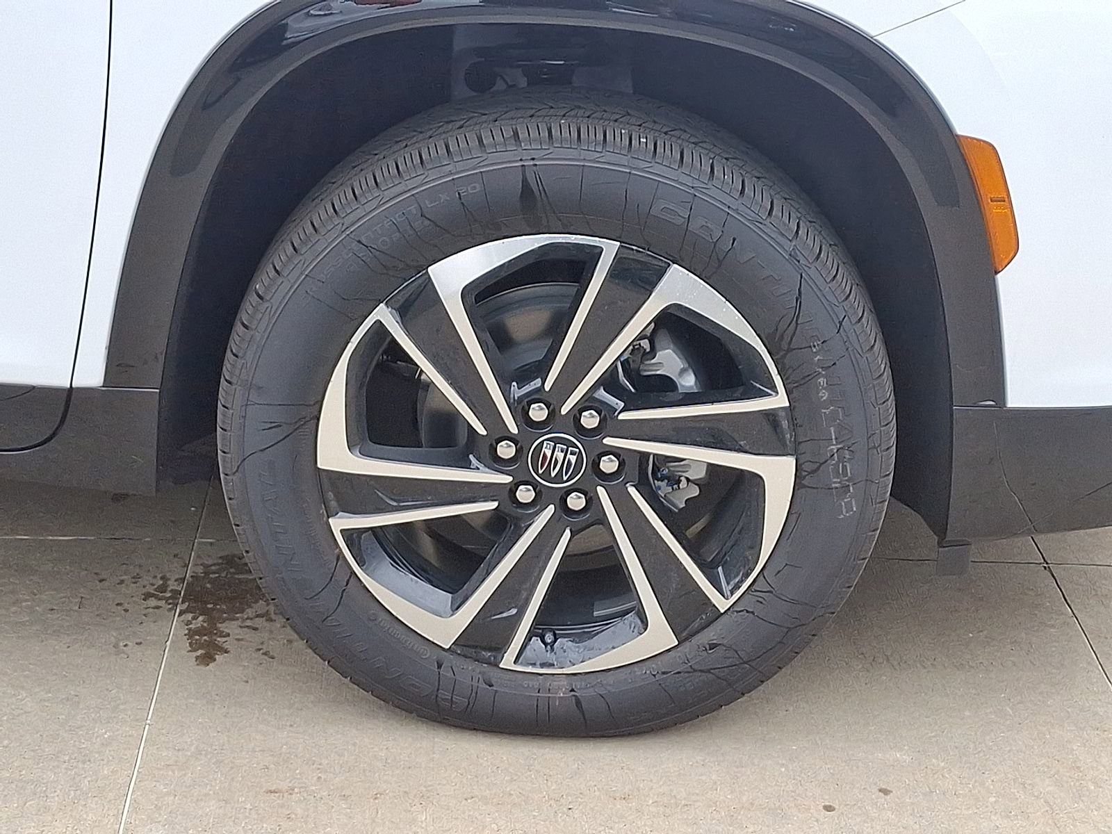 New 2026 Buick Enclave Sport Touring w/ Power Package image 8