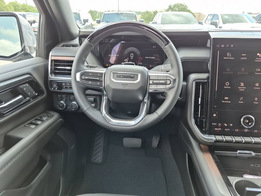 New 2026 GMC Yukon XL Denali w/ Denali Reserve Package AWD/4WD image 36