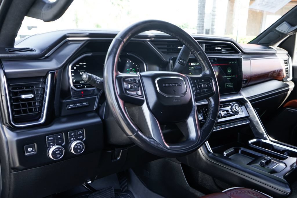 Used 2024 GMC Sierra 3500 Denali Ultimate AWD/4WD image 22