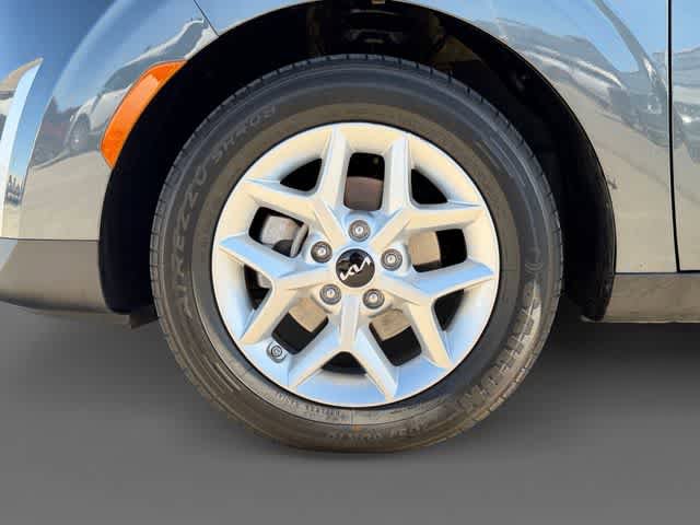 Used 2023 Kia Soul LX w/ LX Technology Package FWD image 9