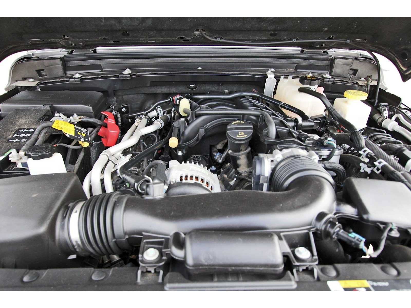 Used 2022 Jeep Gladiator Sport AWD/4WD image 28