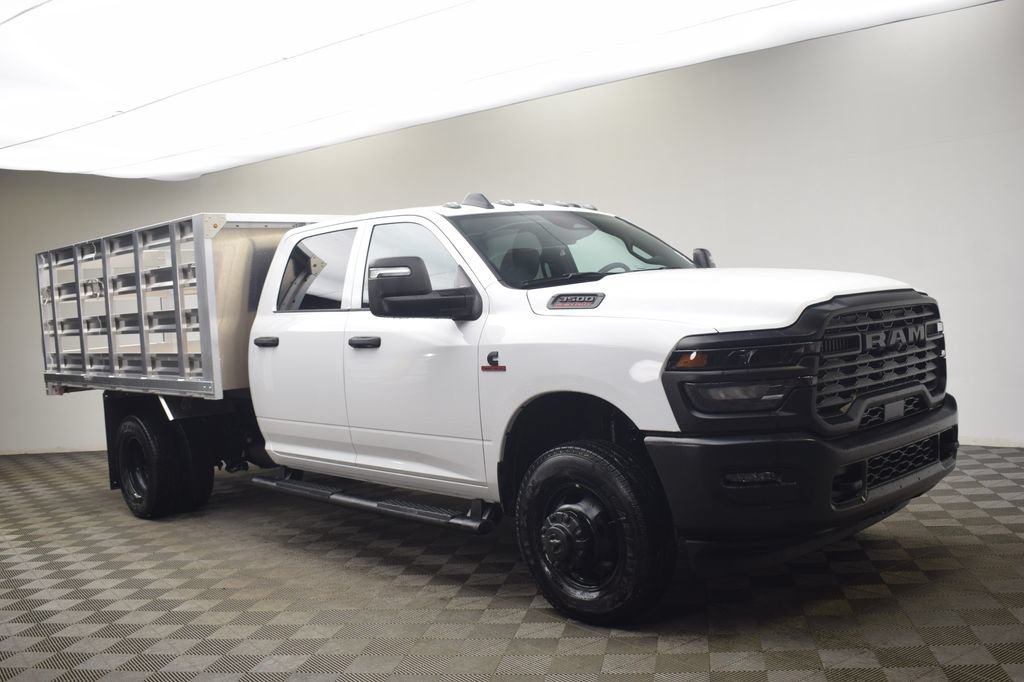 New 2026 RAM 3500 Tradesman AWD/4WD image 2
