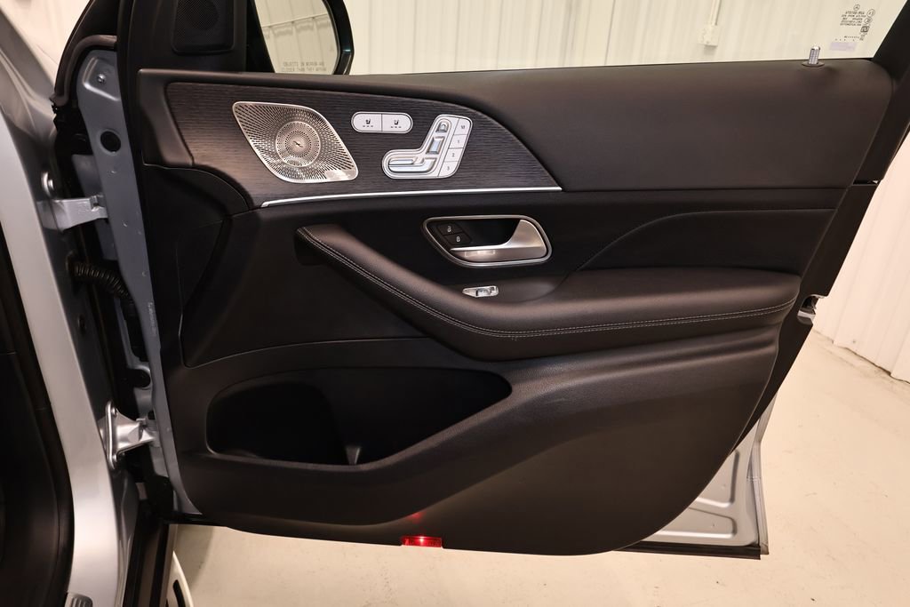 Used 2024 Mercedes-Benz GLE 350 4MATIC image 18