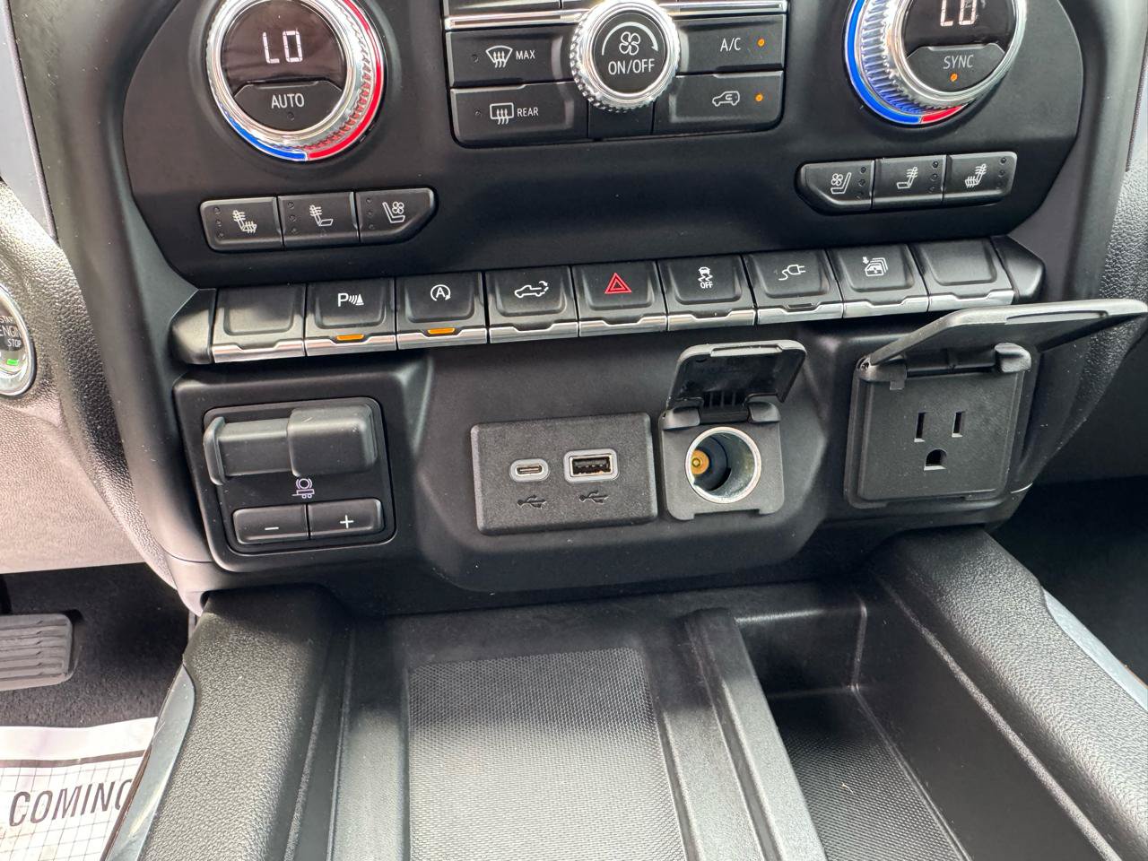 Used 2019 GMC Sierra 1500 SLT w/ SLT Premium Package AWD/4WD image 23