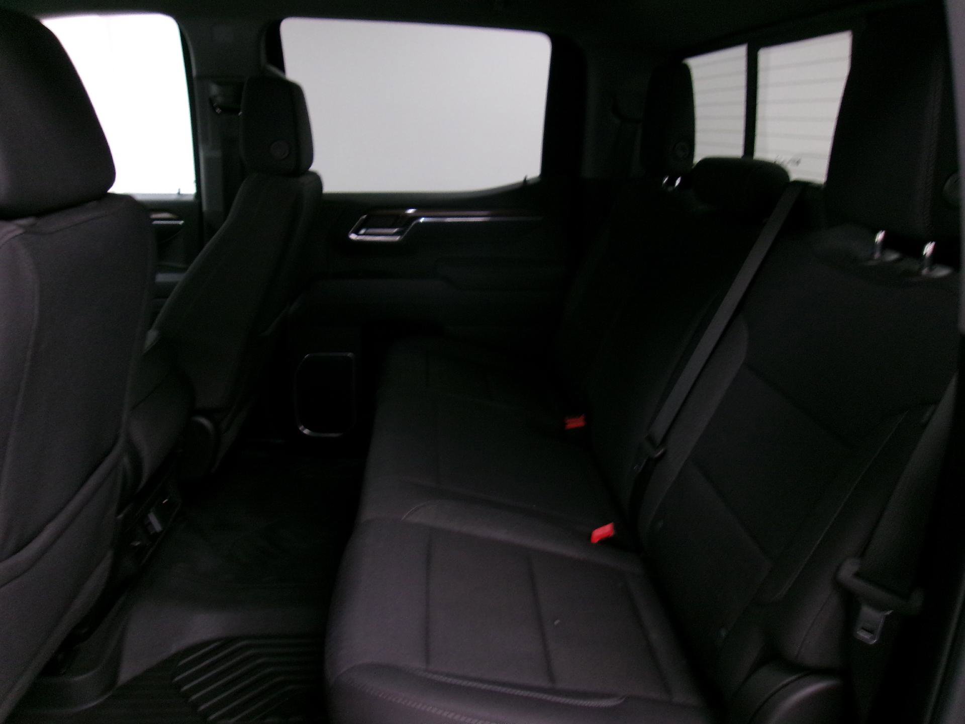 Certified 2025 Chevrolet Silverado 1500 LT image 8