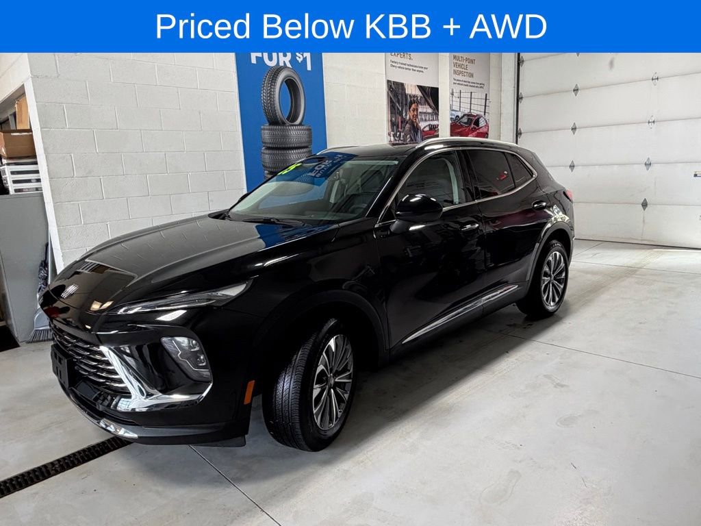 Used 2025 Buick Envision Preferred image 4