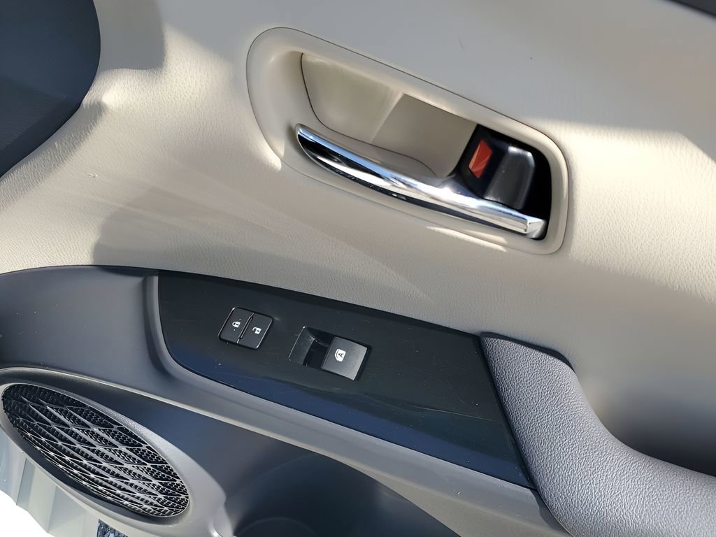 Used 2016 Toyota Prius Two image 46