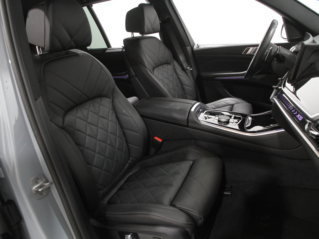 Certified 2024 BMW X5 xDrive50e w/ M Sport Package image 19