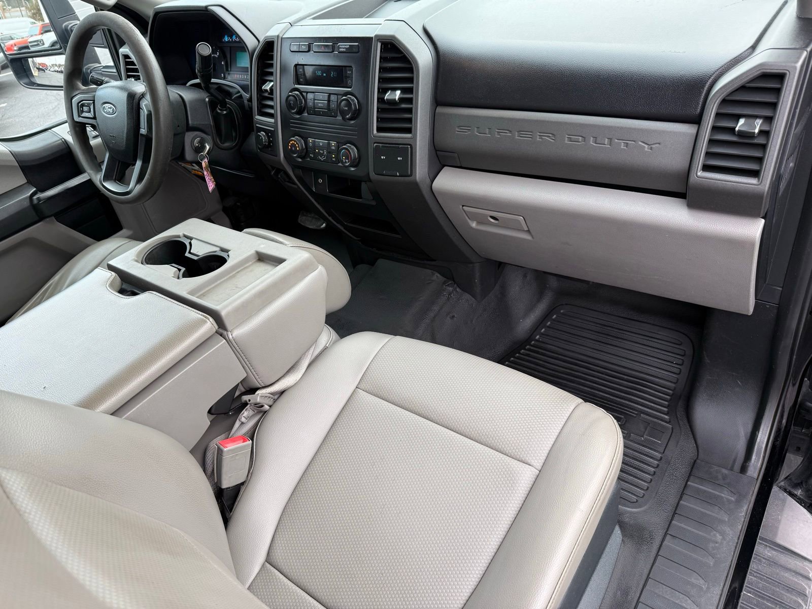 Used 2017 Ford F450 XL w/ Power Equipment Group AWD/4WD image 15