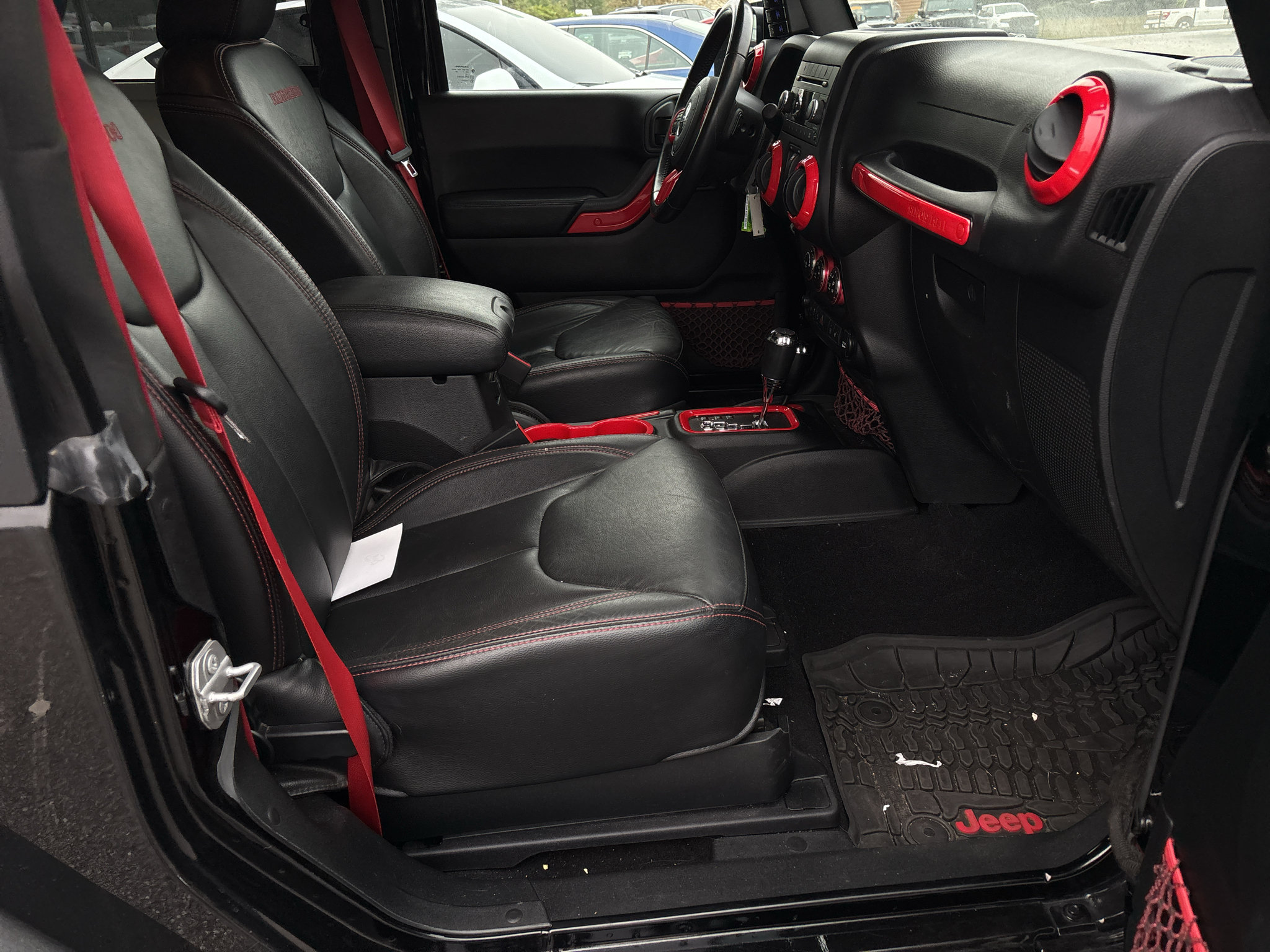 Used 2018 Jeep Wrangler Rubicon AWD/4WD image 6