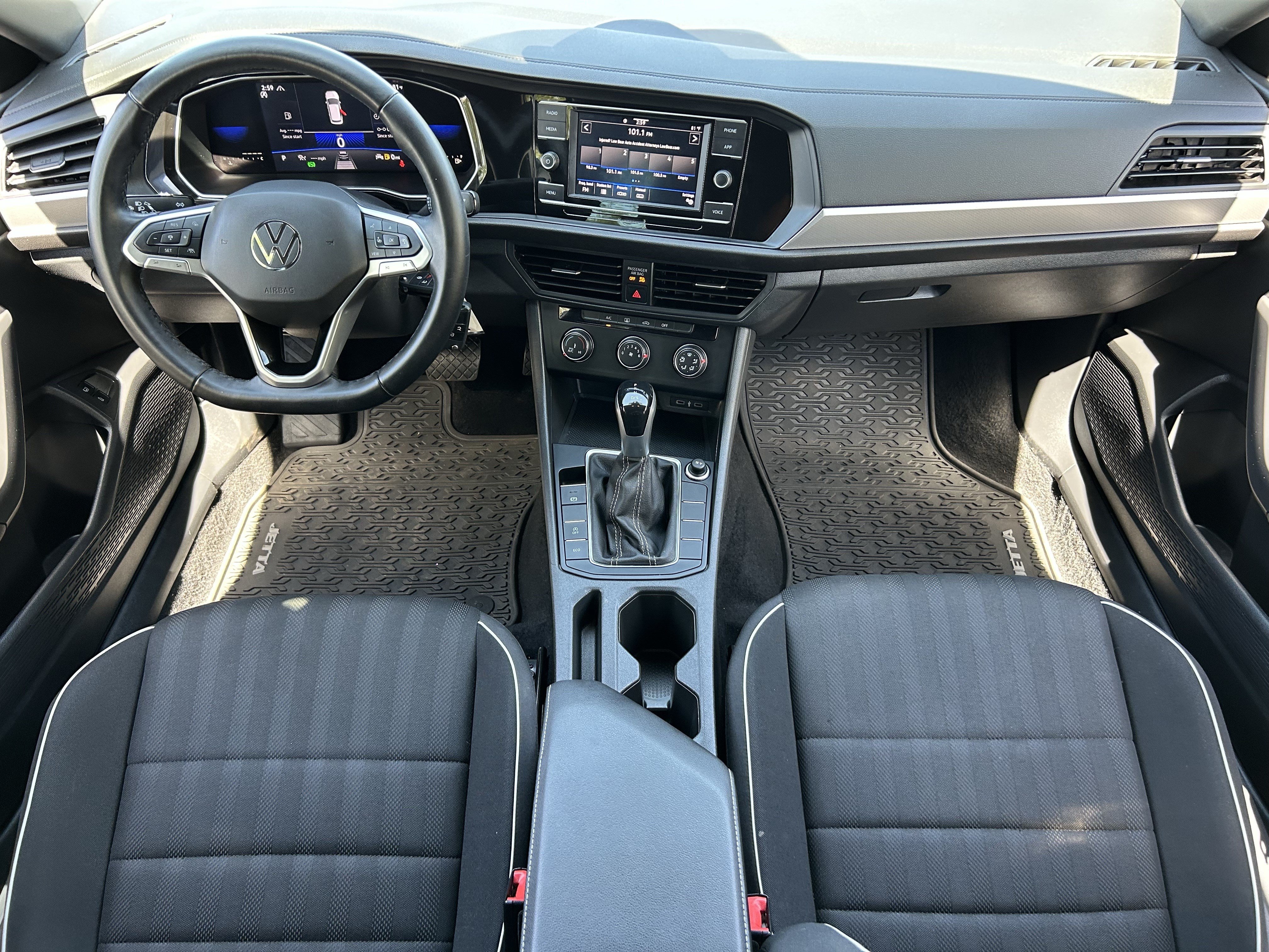 Certified 2022 Volkswagen Jetta Sport FWD image 13