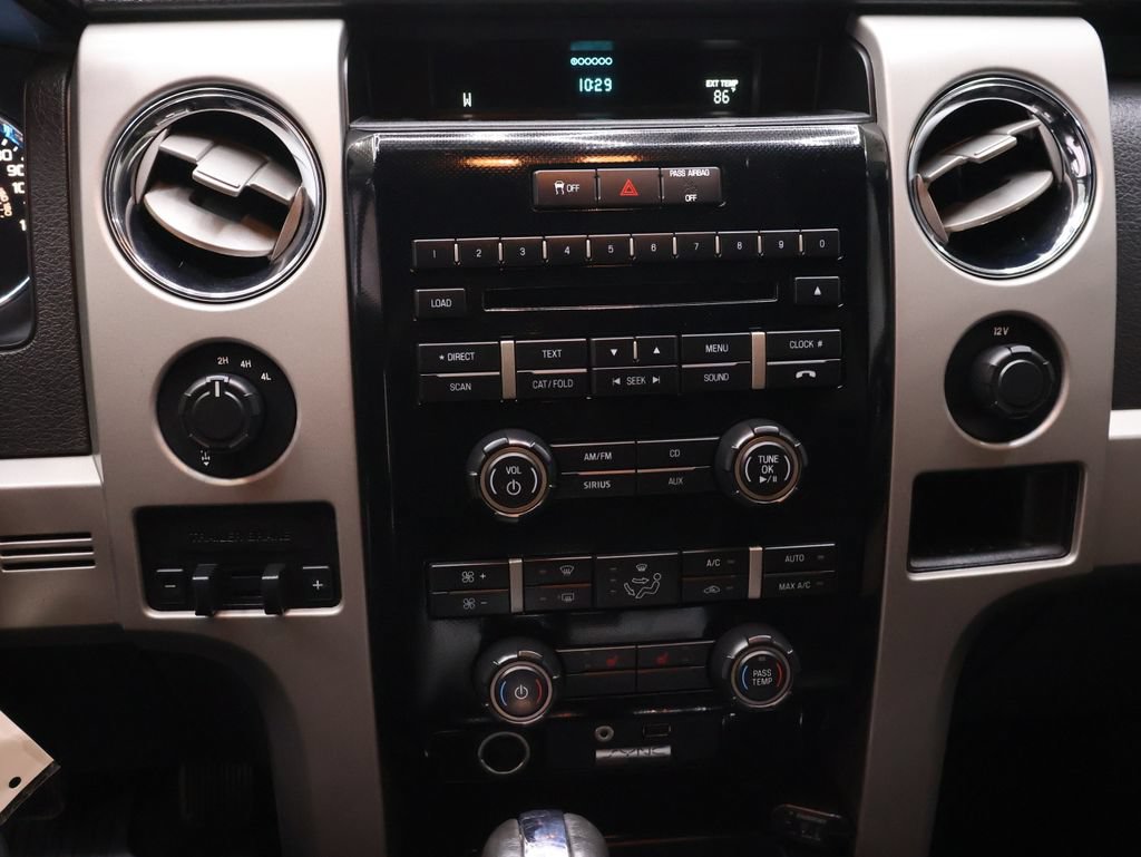 Used 2011 Ford F150 FX4 w/ FX Luxury Pkg AWD/4WD image 24