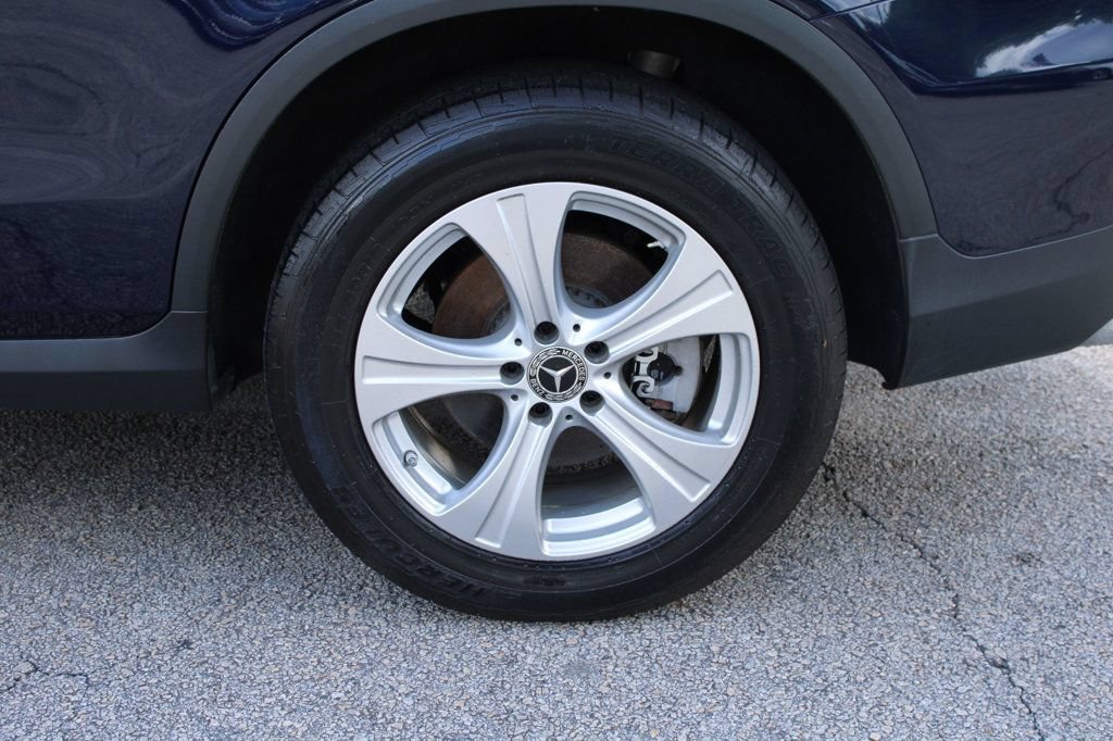 Used 2018 Mercedes-Benz GLC 300 4MATIC image 39
