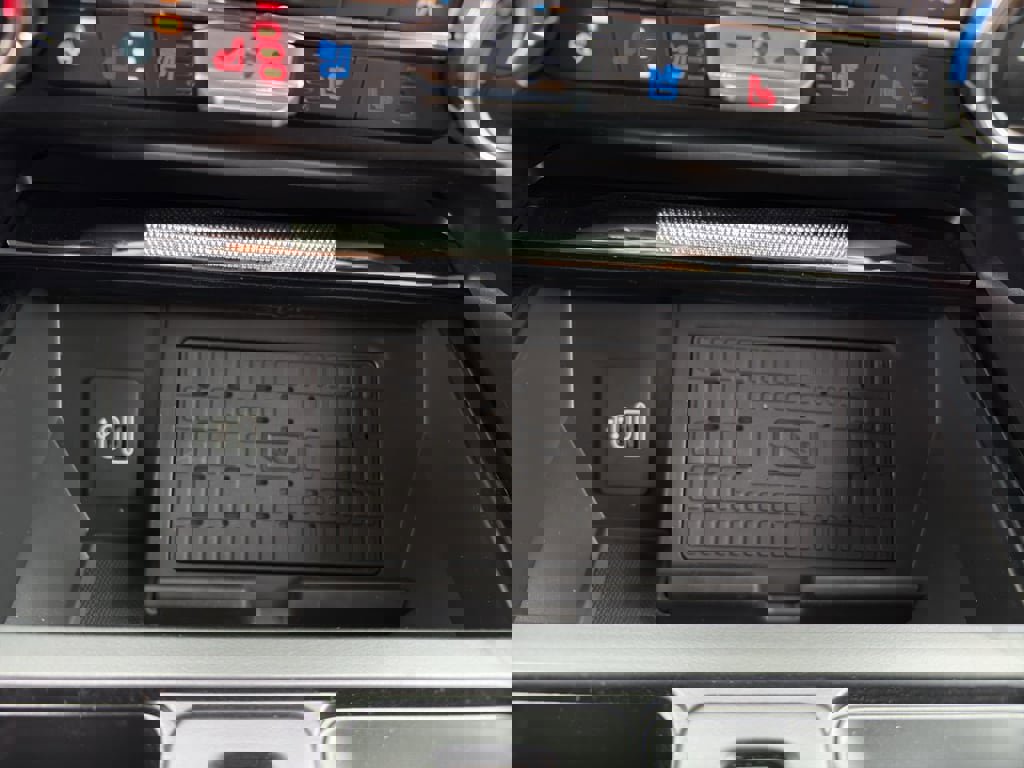 New 2025 Ford F150 Lariat w/ Equipment Group 502A High image 17