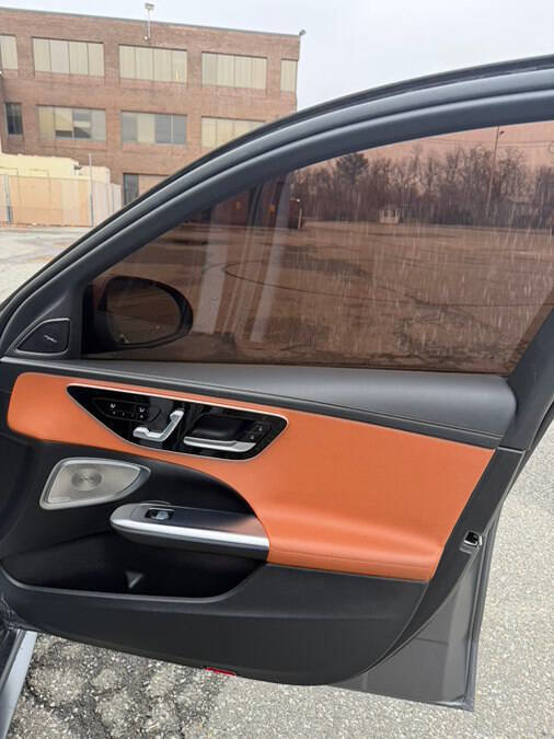 Used 2023 Mercedes-Benz C 300 Sedan image 25