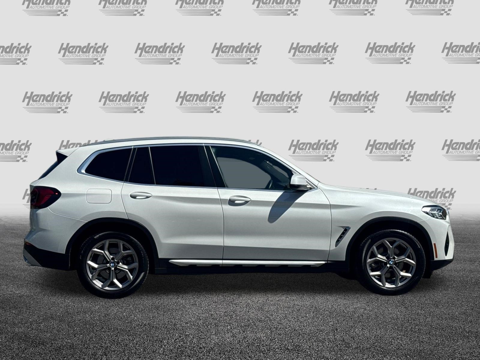 Used 2022 BMW X3 xDrive30i w/ Convenience Package AWD/4WD image 3