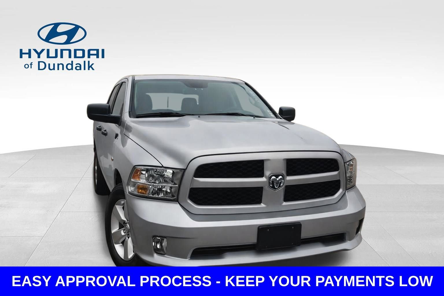 Used 2017 RAM 1500 Express image 2