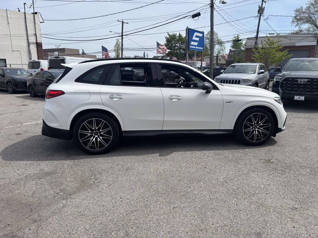 Used 2025 Mercedes-Benz GLC 43 AMG 4MATIC image 13