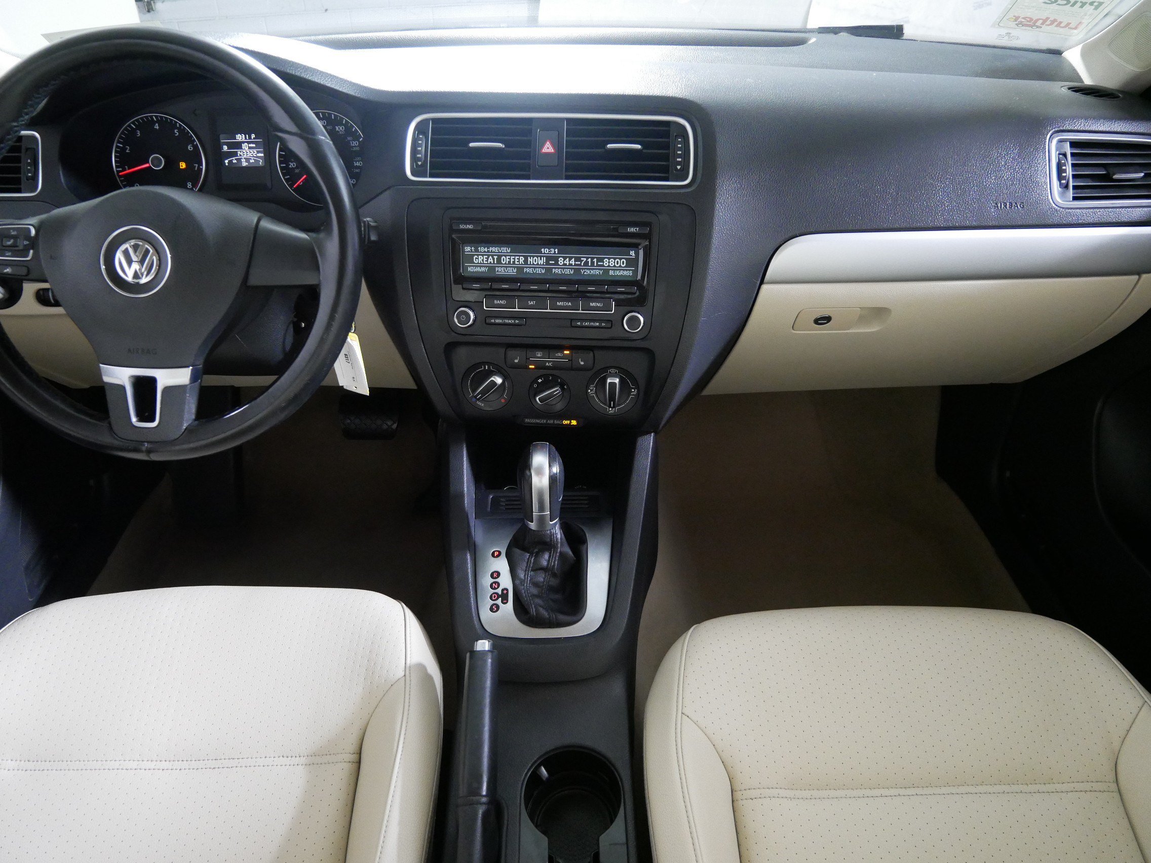 Used 2014 Volkswagen Jetta SE FWD image 10