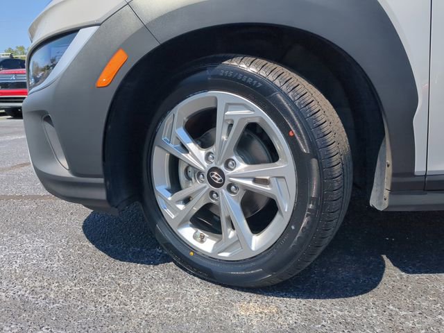 Used 2023 Hyundai Kona SEL w/ Cargo Package image 33