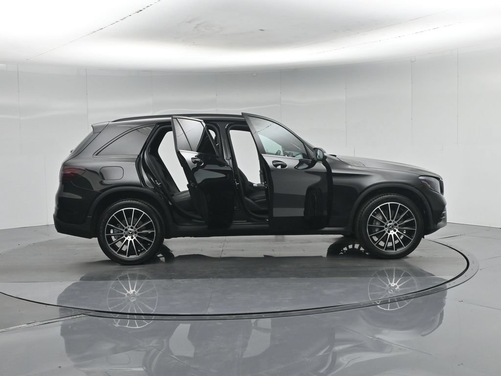 Used 2019 Mercedes-Benz GLC 300 image 4