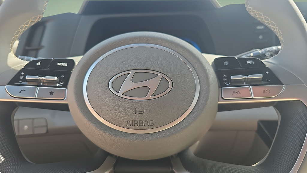 Certified 2026 Hyundai Elantra Sport FWD image 12