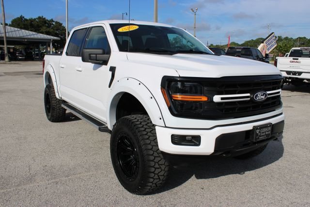 Used 2025 Ford F150 XLT w/ Equipment Group 301A Standard AWD/4WD image 15