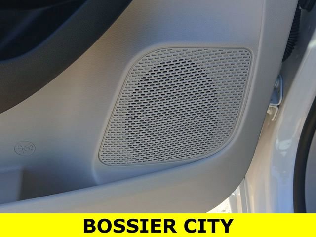 Used 2023 Chrysler Pacifica Touring-L image 23