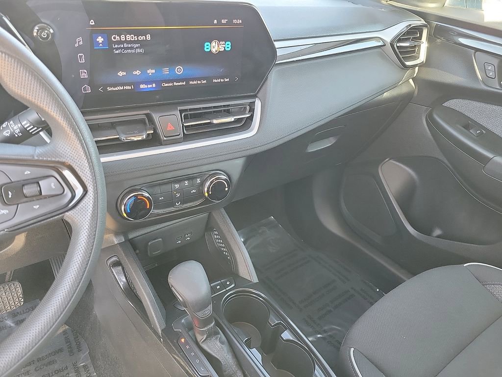 Used 2025 Chevrolet TrailBlazer LS w/ LS Confidence Package image 20