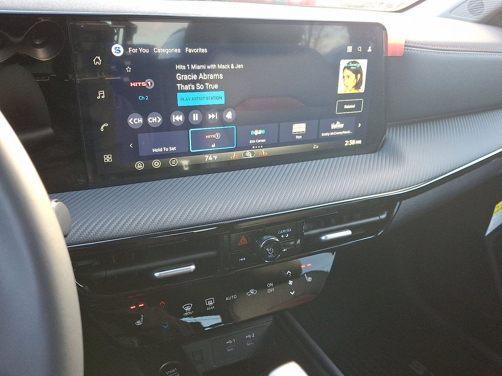 New 2026 Nissan Kicks SR w/ Cold Weather Package image 8