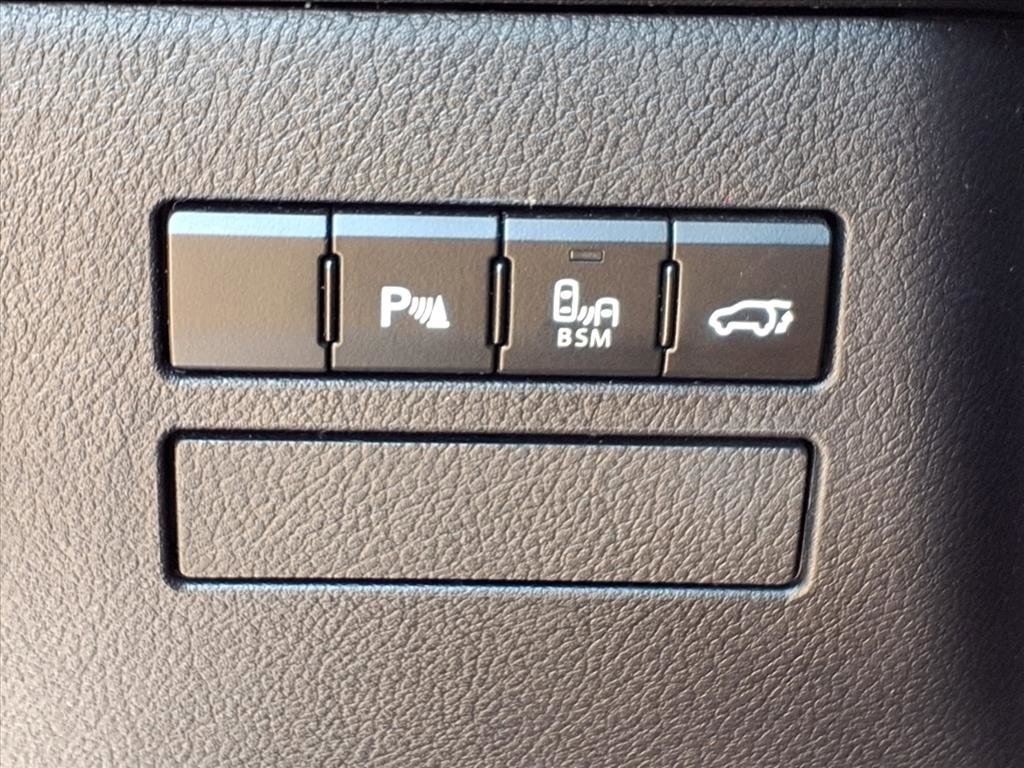 Used 2016 Lexus NX 200t FWD image 18