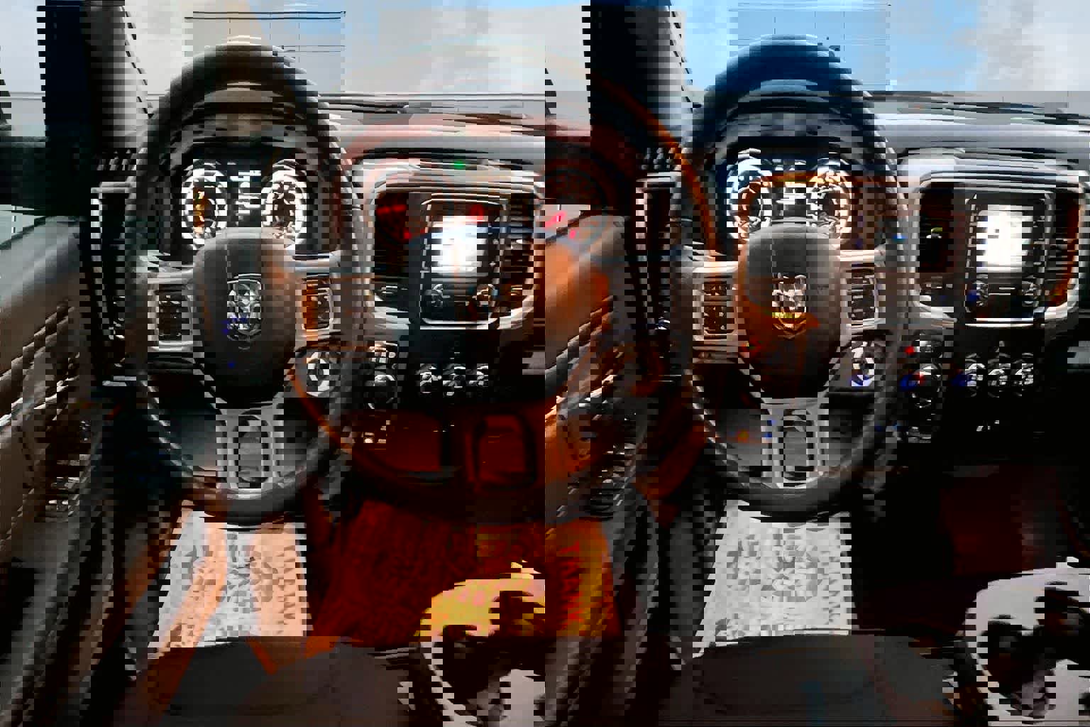 Used 2021 RAM 1500 Classic SLT image 15