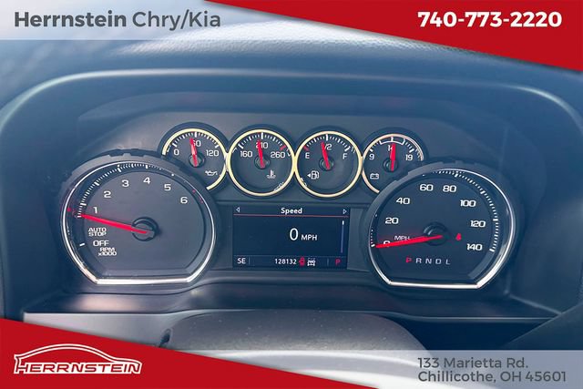 Used 2020 Chevrolet Silverado 1500 LT Trail Boss AWD/4WD image 16