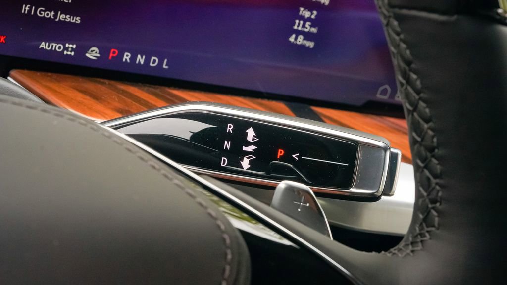 New 2026 Cadillac Escalade Platinum Sport image 26