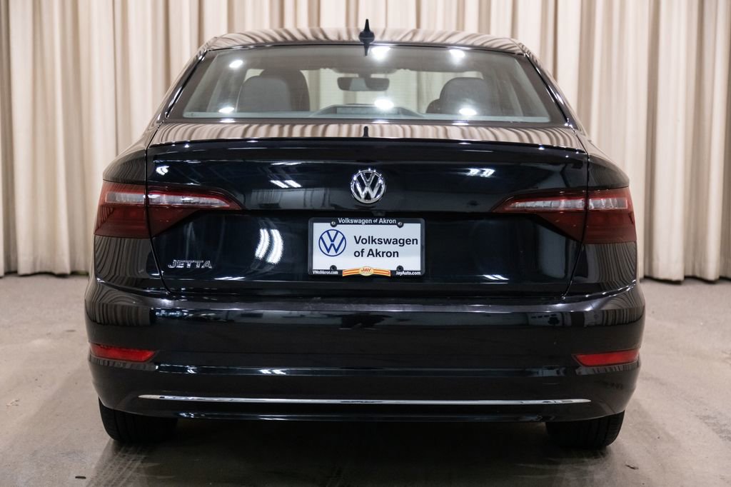 Used 2021 Volkswagen Jetta S image 4