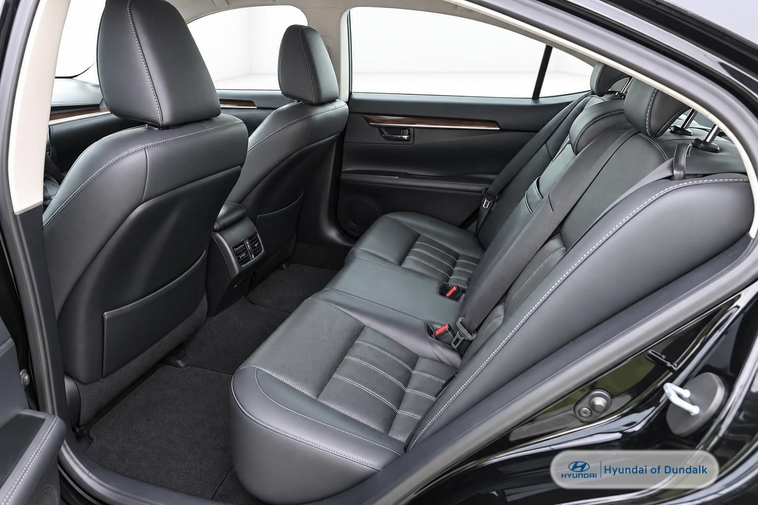 Used 2016 Lexus ES 350 w/ Luxury Package w/Wood Trim FWD image 8